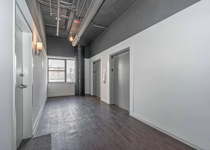 2br South Loop Location With Optional Parking & Gym Access Near Mccormick Place, Shedd Aquarium & Navy Pier Apartamento