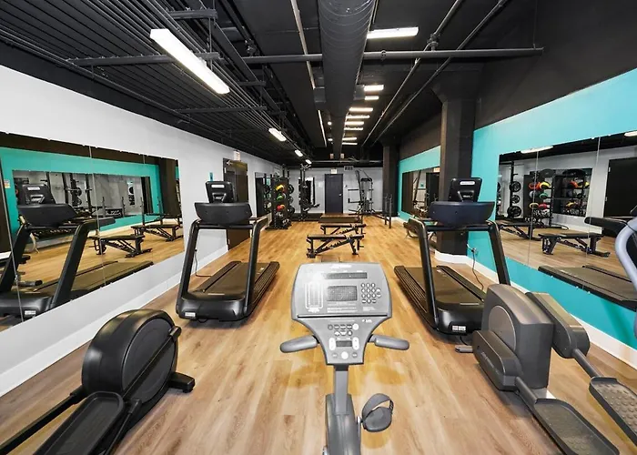 2br South Loop Location With Optional Parking & Gym Access Near Mccormick Place, Shedd Aquarium & Navy Pier * Chicago